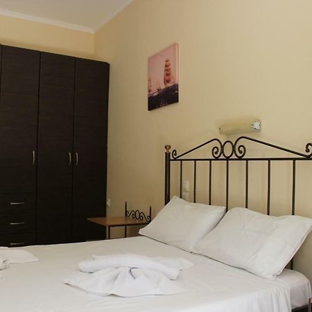 Turtle Beach Apartment Marathiás Buitenkant foto