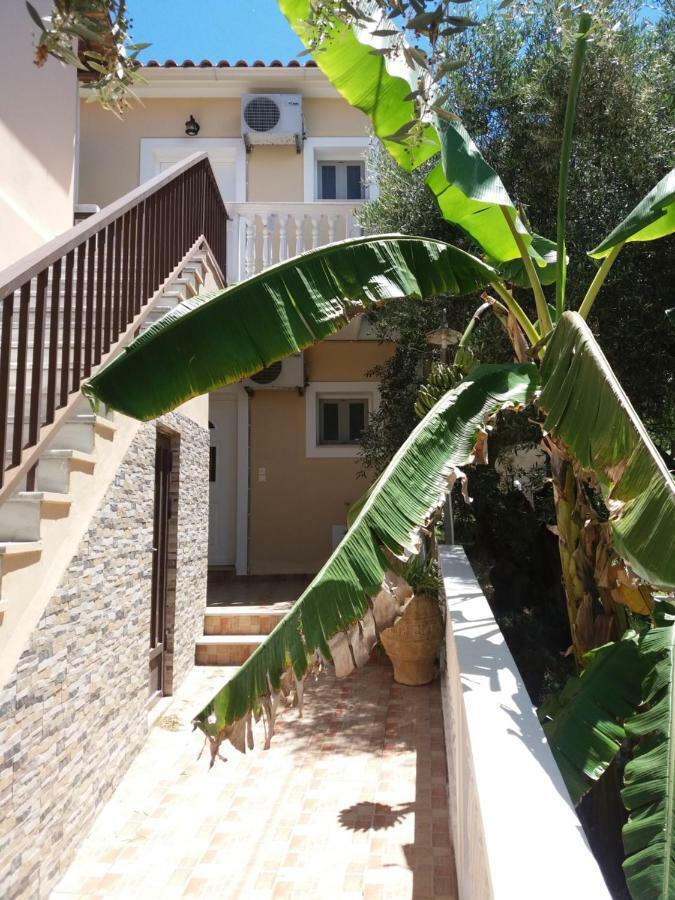 Turtle Beach Apartment Marathiás Buitenkant foto